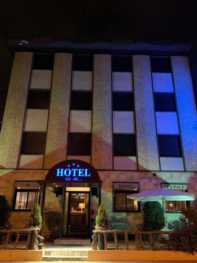 Hotel La Pace San Mauro Torinese Exteriér fotografie